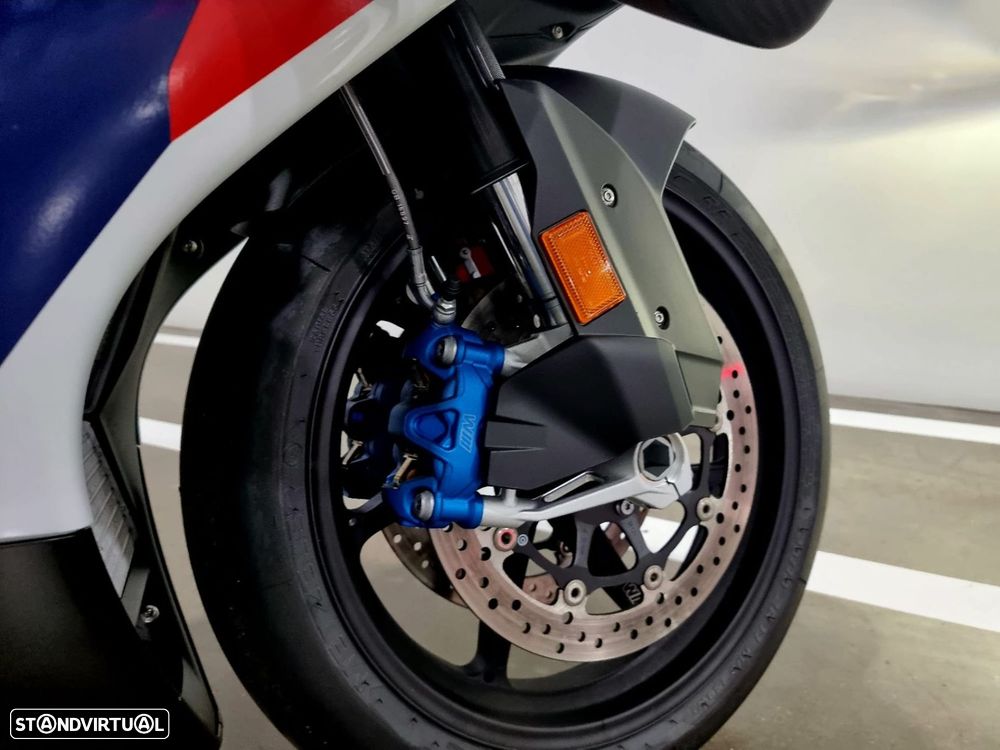 BMW M 1000 RR Lightwhite M Motorsport - 10