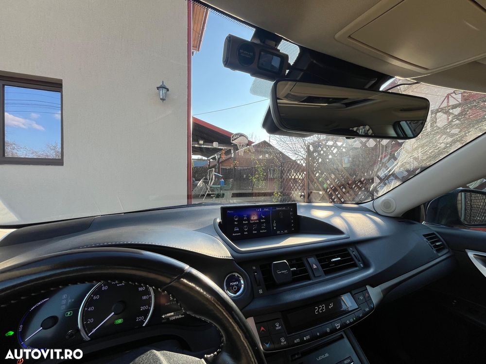 Lexus CT 200h Limited Edition - 14