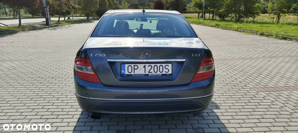 Mercedes-Benz Klasa C 250 CGI BlueEff Avantgarde - 10