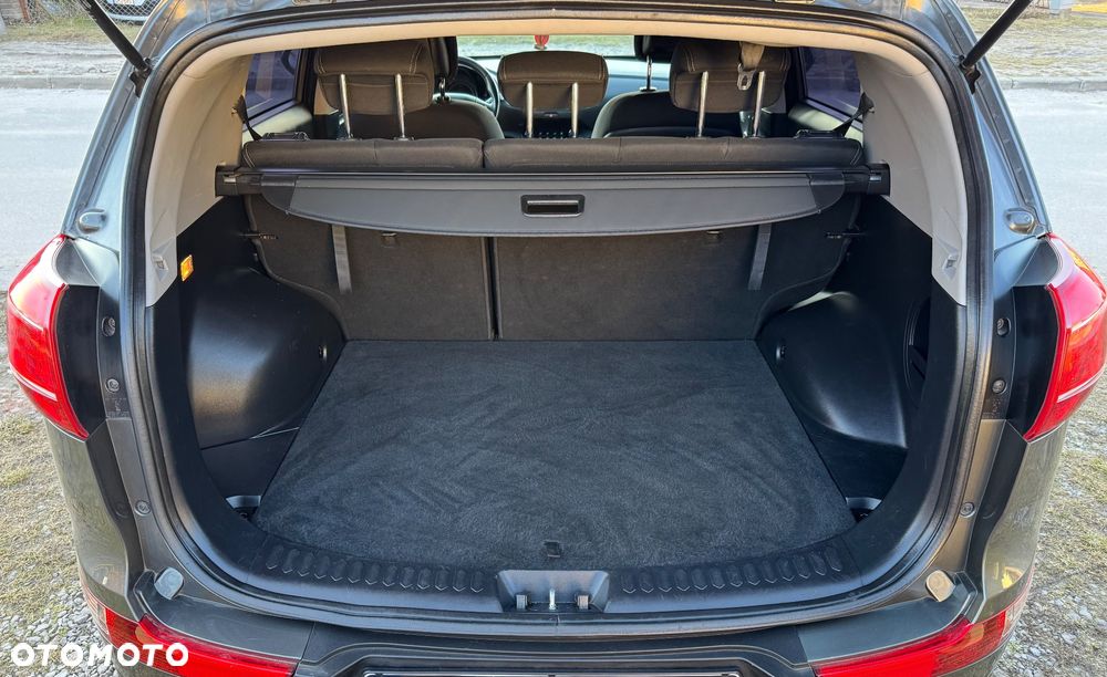 Kia Sportage 1.7 CRDI 2WD Attract - 17