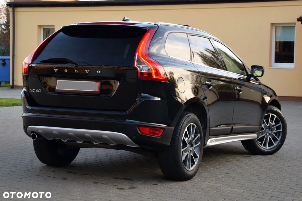 Volvo XC 60 - 6