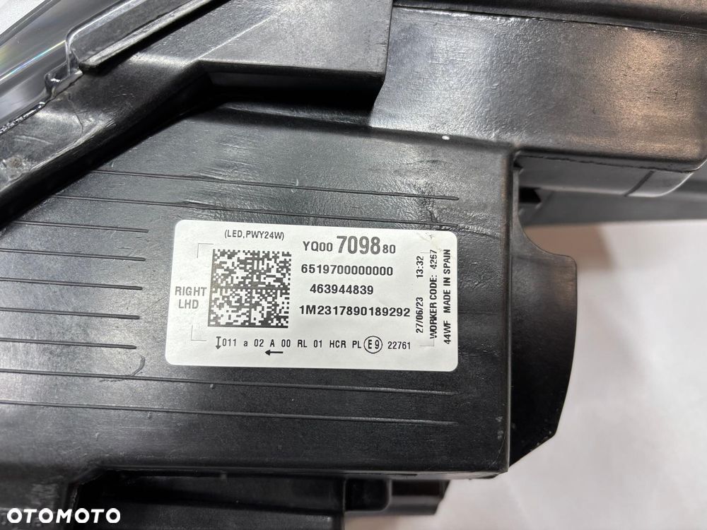 Opel Crossland X Lift Lampa Prawa Przód Przednia YQ00709880 - 9