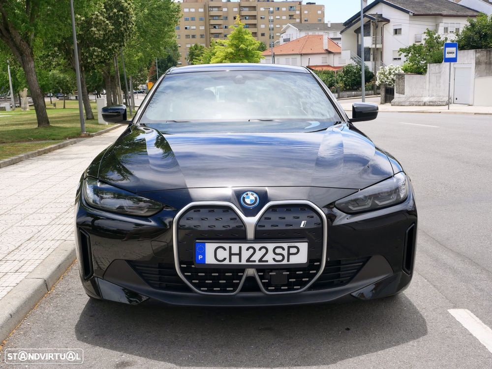 BMW i4 - 2