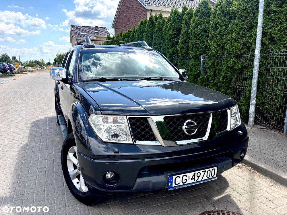 Nissan Navara 2.5 D LE - 8
