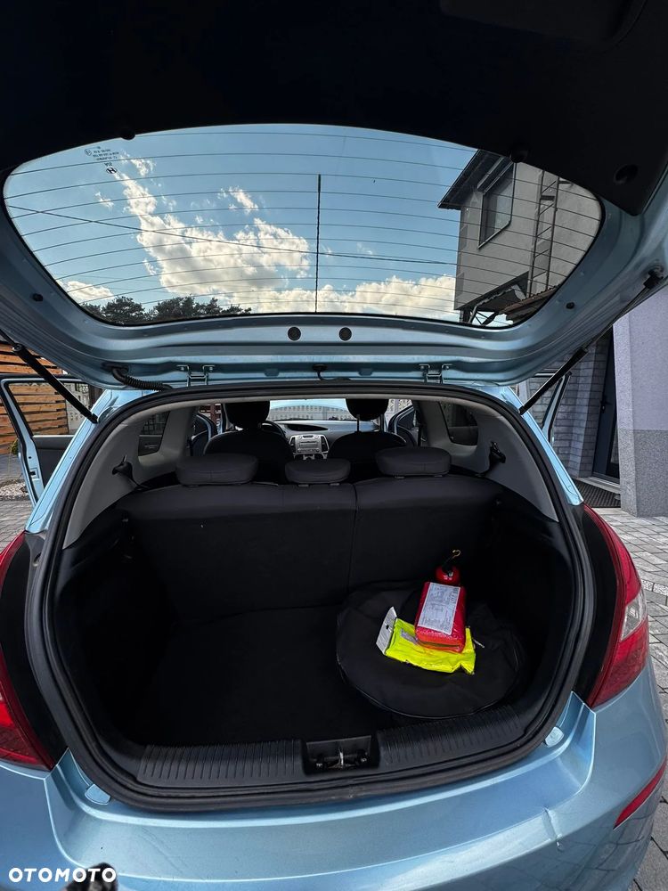 Hyundai i20 1.2 Comfort - 10