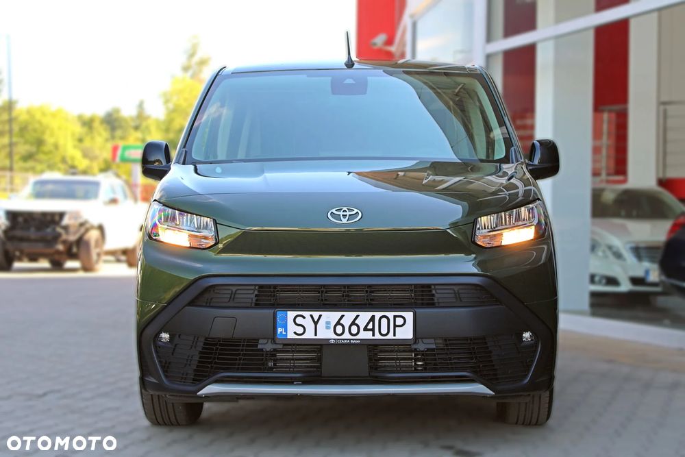 Toyota Proace City Verso 1.2 D-4T Business - 11