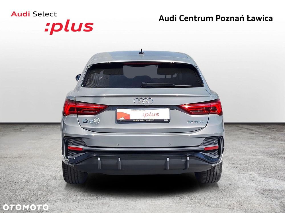 Audi Q3 Sportback - 9