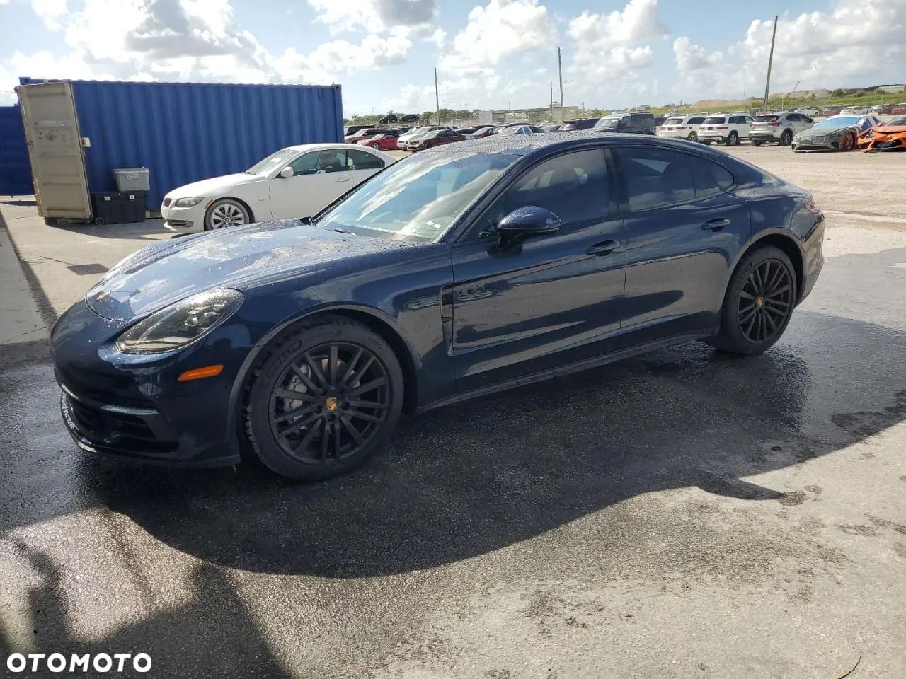 Porsche Panamera - 1