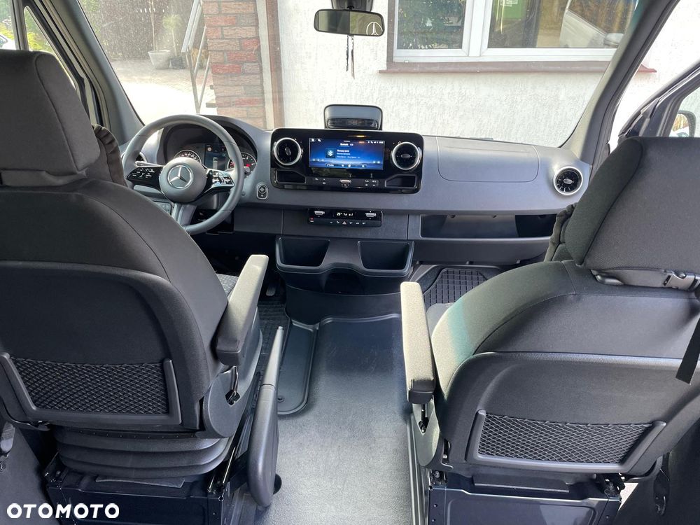 Mercedes-Benz Sprinter Standard PRO 9G-Tronic 907.253 - 12