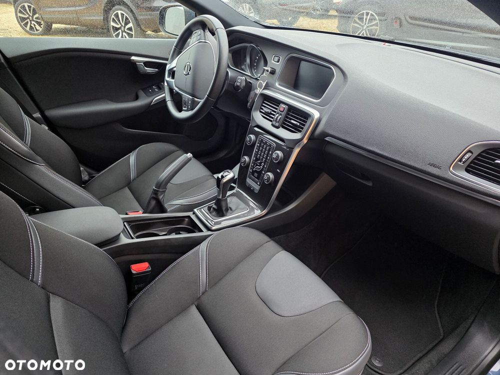 Volvo V40 - 12