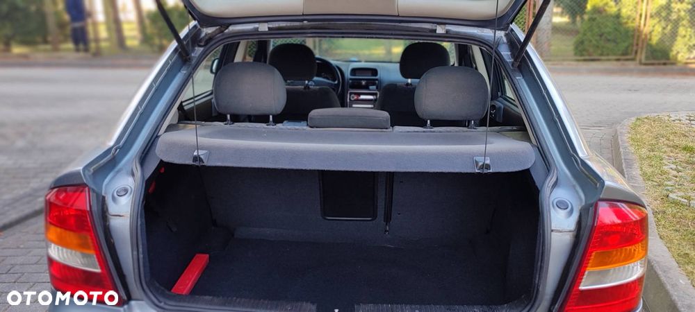 Opel Astra 1.8 Elegance - 9