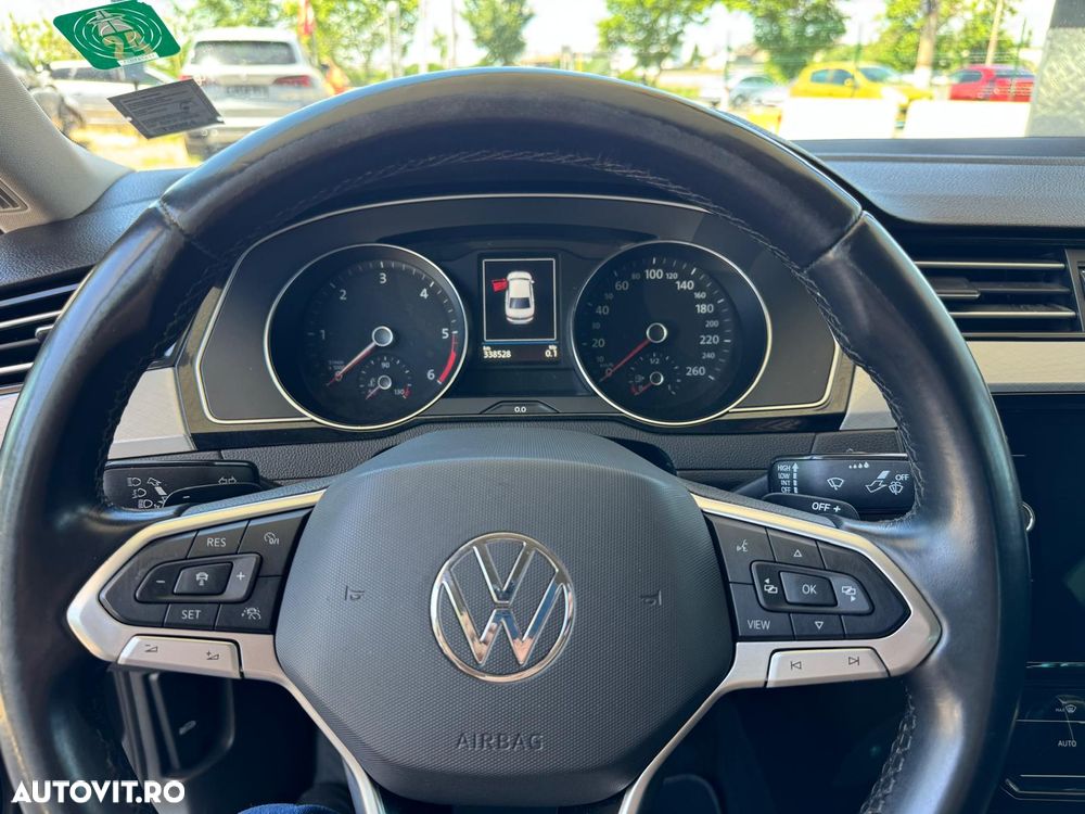 Volkswagen Passat 2.0 TDI DSG Comfortline - 19
