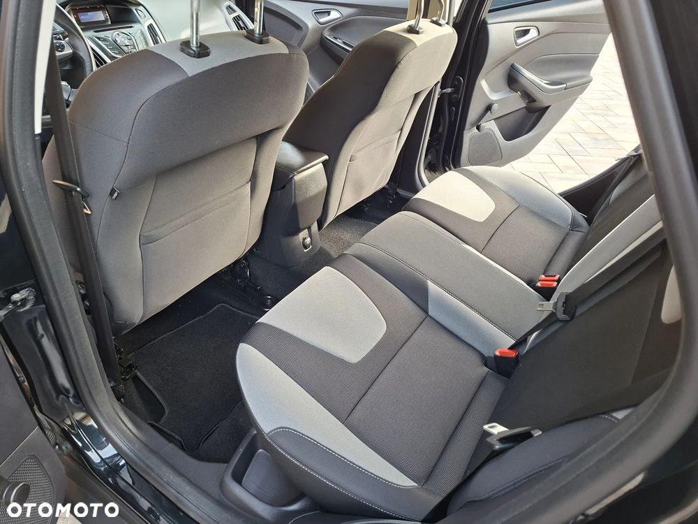 Ford Focus - 18