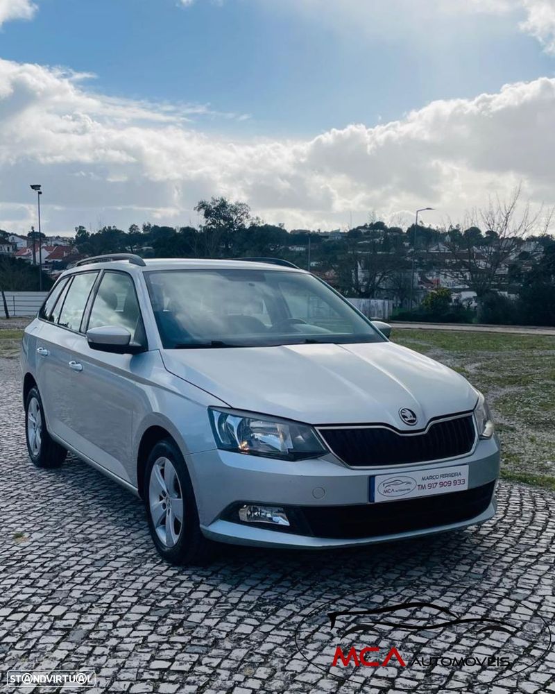 Skoda Fabia Break 1.0 Style - 1