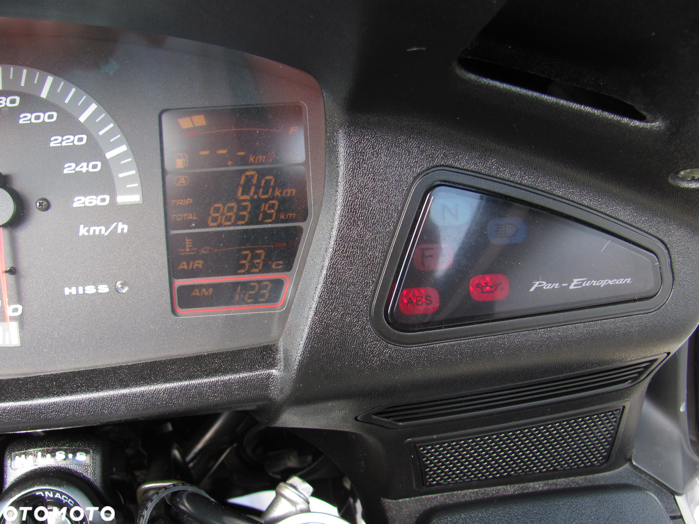 Honda ST - 12