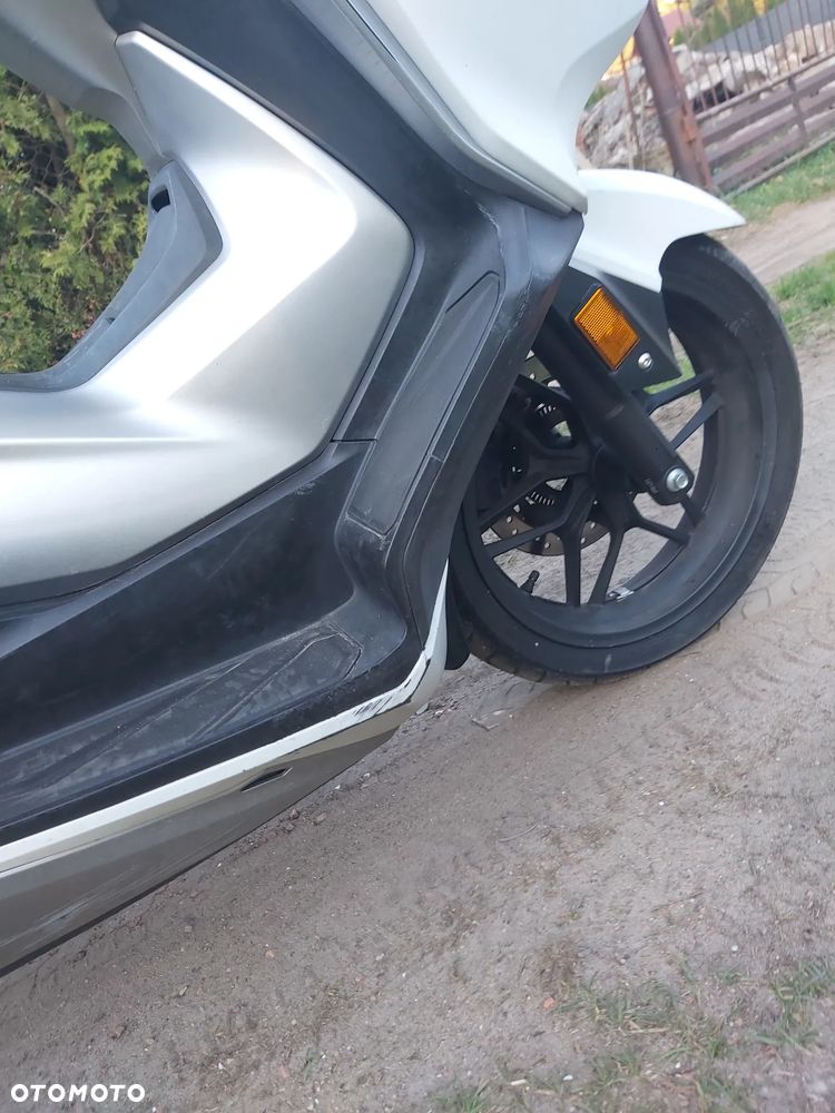Honda NSS - 19