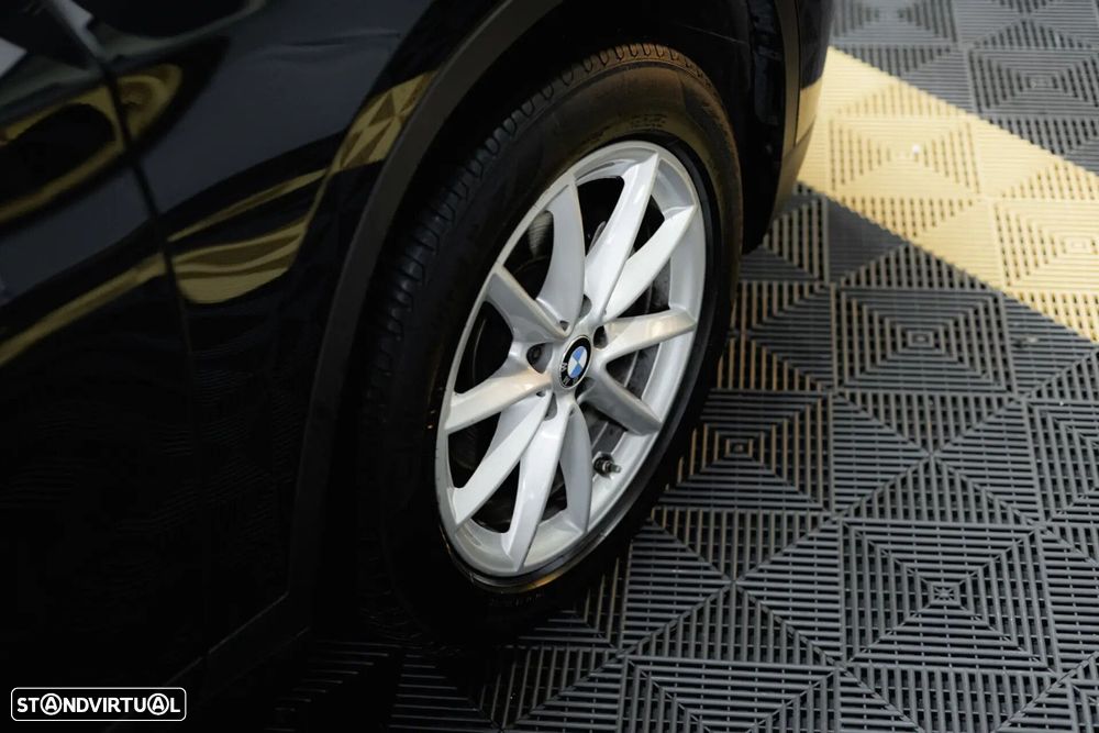 BMW X1 16 d sDrive Line Sport Auto - 12