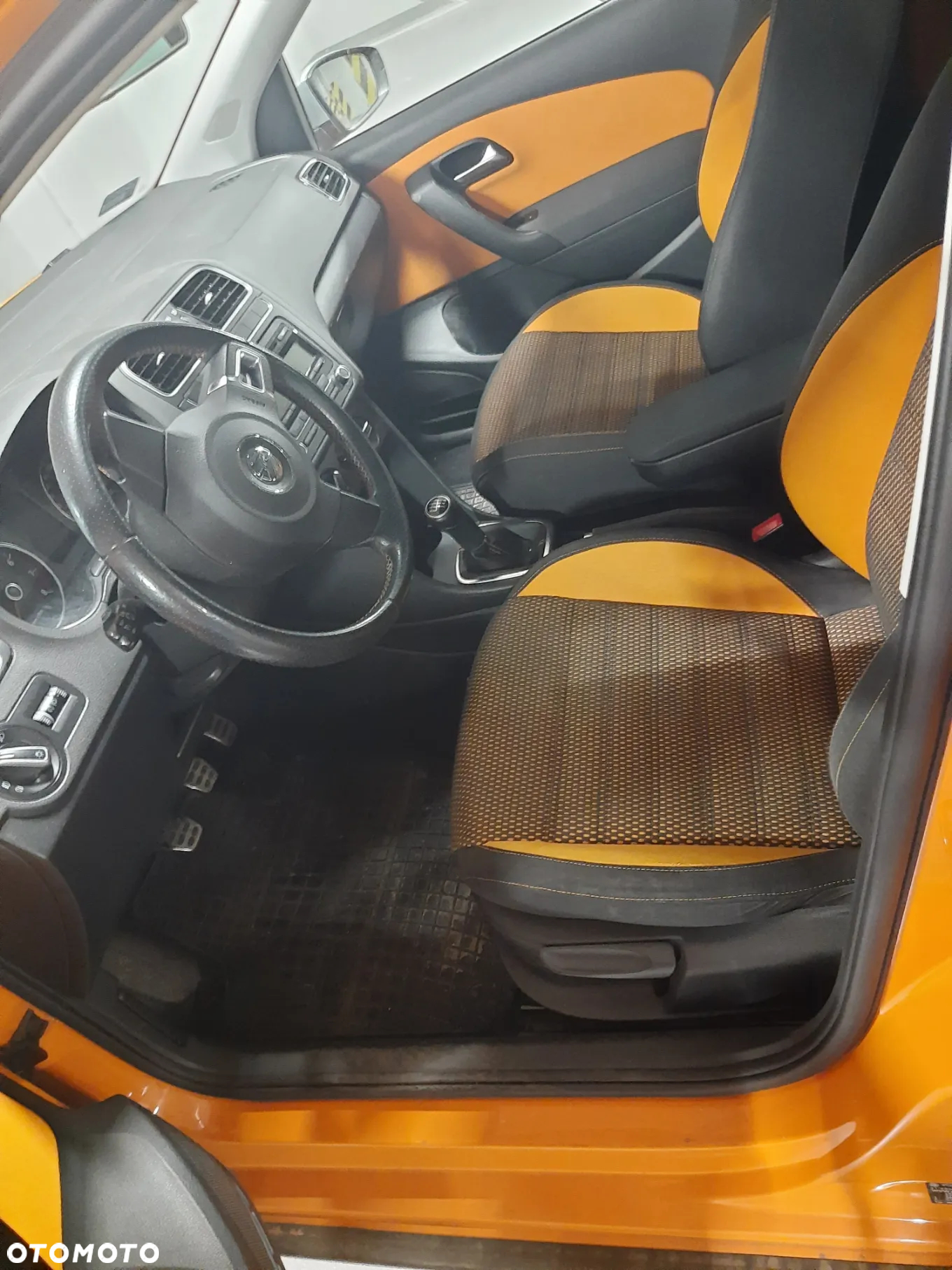 Volkswagen Polo Cross 1.2 TSI - 10