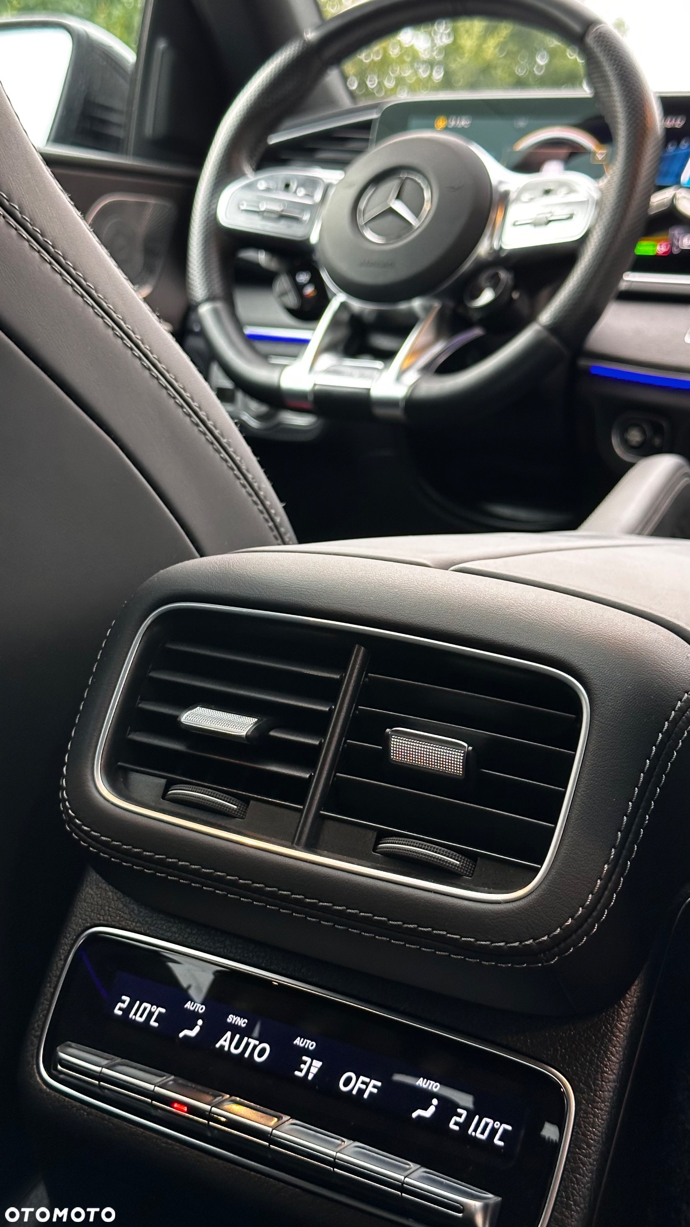 Mercedes-Benz GLE AMG Coupe 53 4-Matic Premium Plus - 24