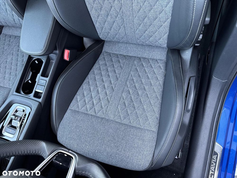 Skoda Octavia 1.5 TSI mHEV Sportline DSG - 18