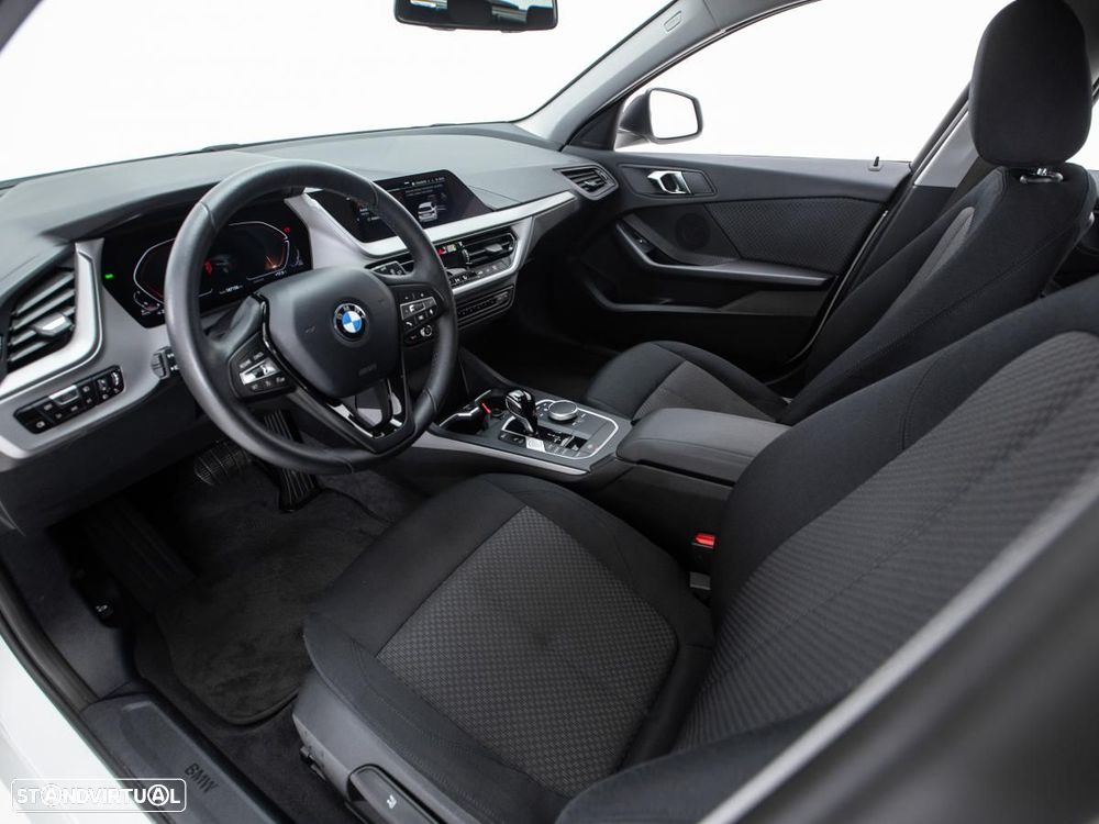 BMW 116 d Auto - 8