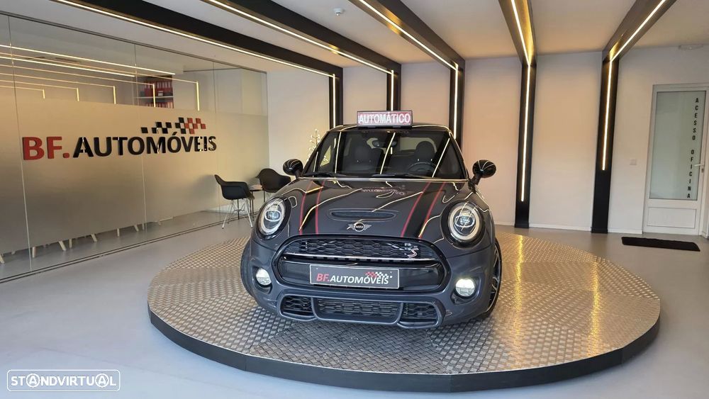 MINI 3 Portas Cooper SD Auto Desportiva - 11
