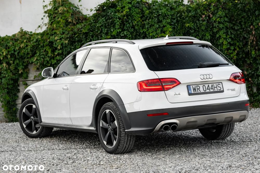 Audi A4 Allroad 2.0 TDI Quattro S tronic - 10
