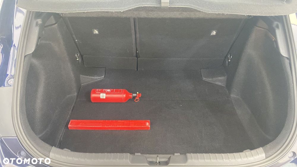 Toyota Corolla 1.8 Hybrid GPF Comfort - 13