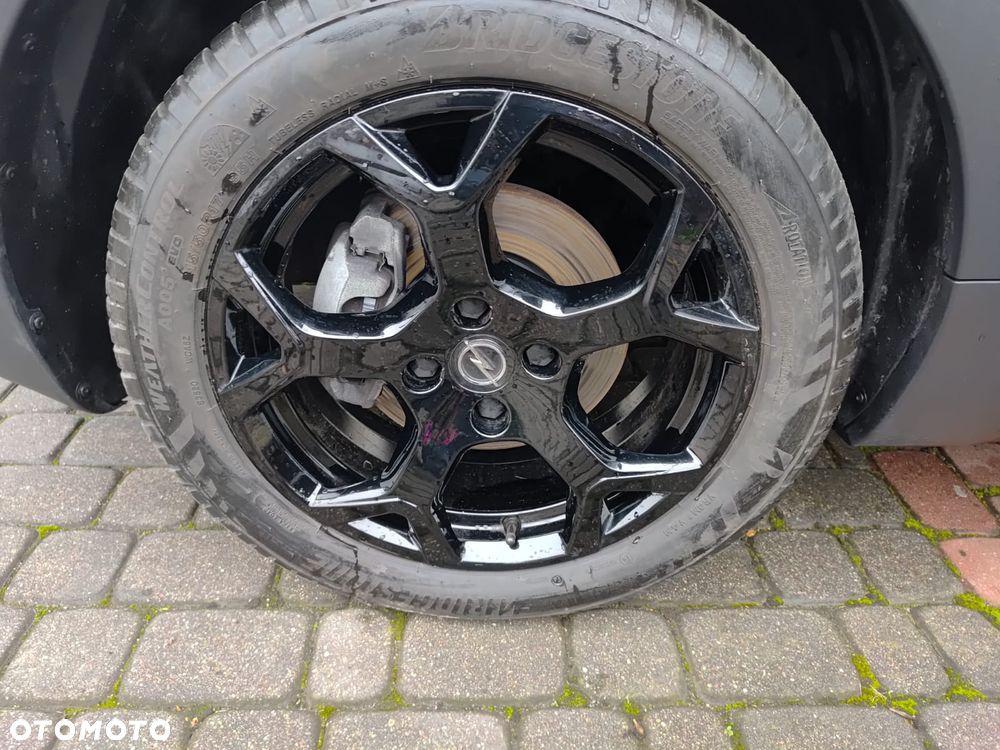 Opel Crossland X - 21