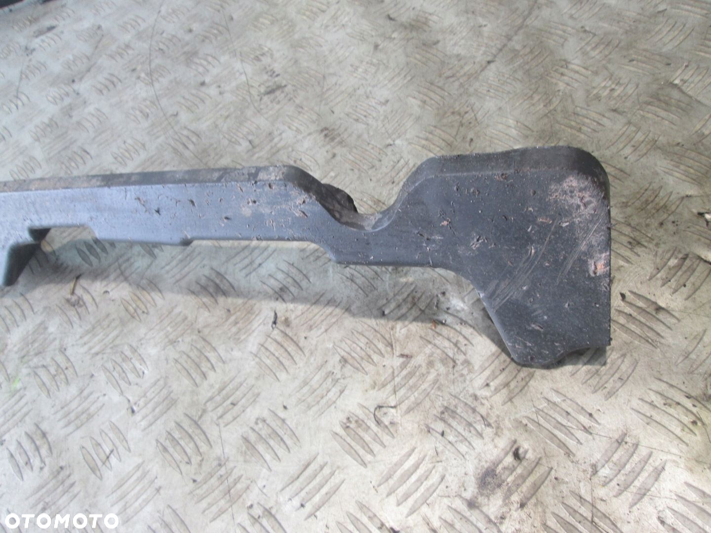 Listwa nakładka osłona nadkola podwozia prawa Opel Mokka A X I 12- 95330354 - 2