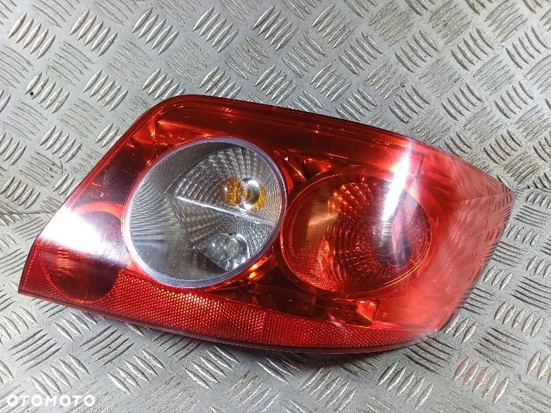 LAMPA PRAWA TYLNA RENAULT MEGANE 2 KABRIO - 1