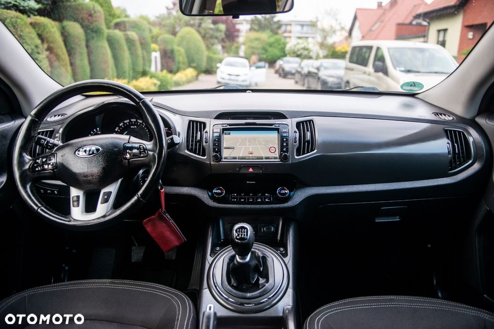 Kia Sportage 1.6 GDI 2WD Attract - 32