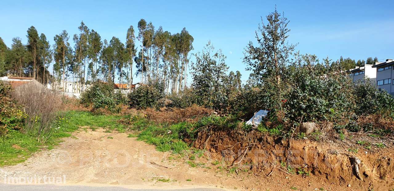 Lote de Terreno  Venda em Serzedo e Perosinho,Vila Nova de Gaia - Grande imagem: 2/5