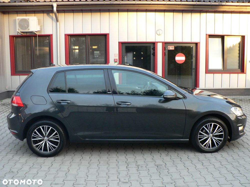 Volkswagen Golf 1.2 TSI BlueMotion Technology Allstar - 6