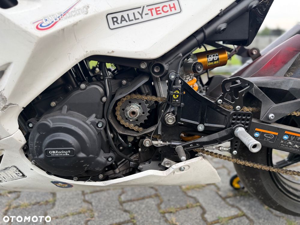 Kawasaki Ninja 400 - 10