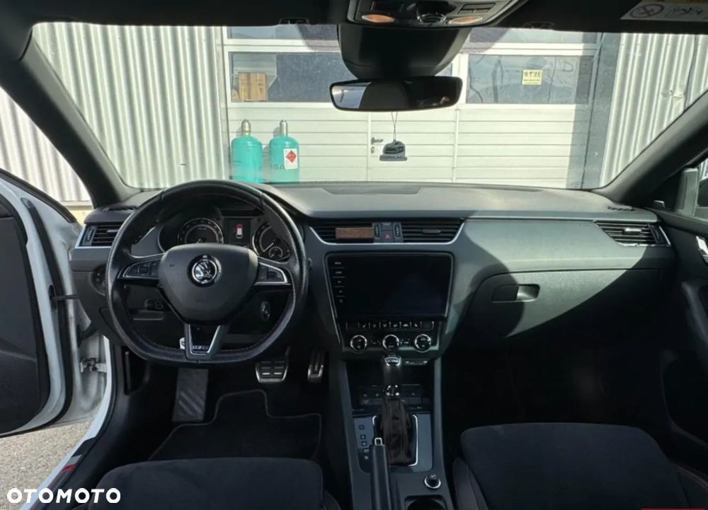 Skoda Octavia 2.0 TDI 4x4 RS Challenge DSG - 6