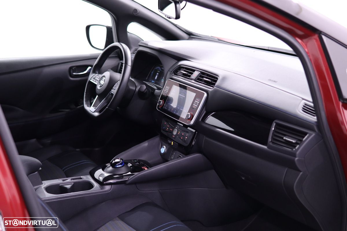 Nissan Leaf - 22