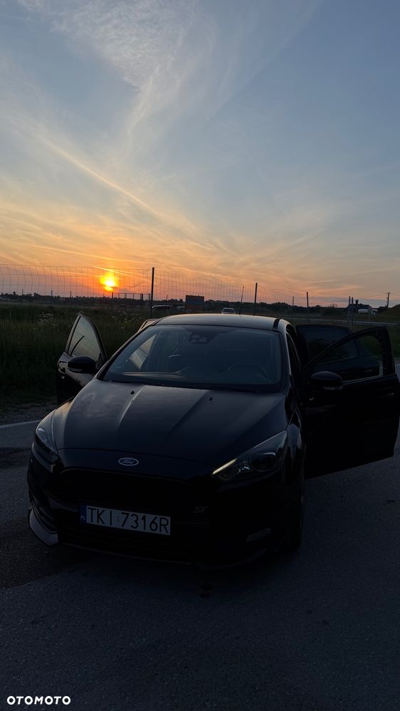 Ford Focus 2.0 TDCi ST - 10