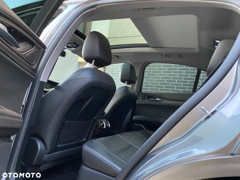 Alfa Romeo Stelvio 2.2 16V AT8-Q4 Executive - 10