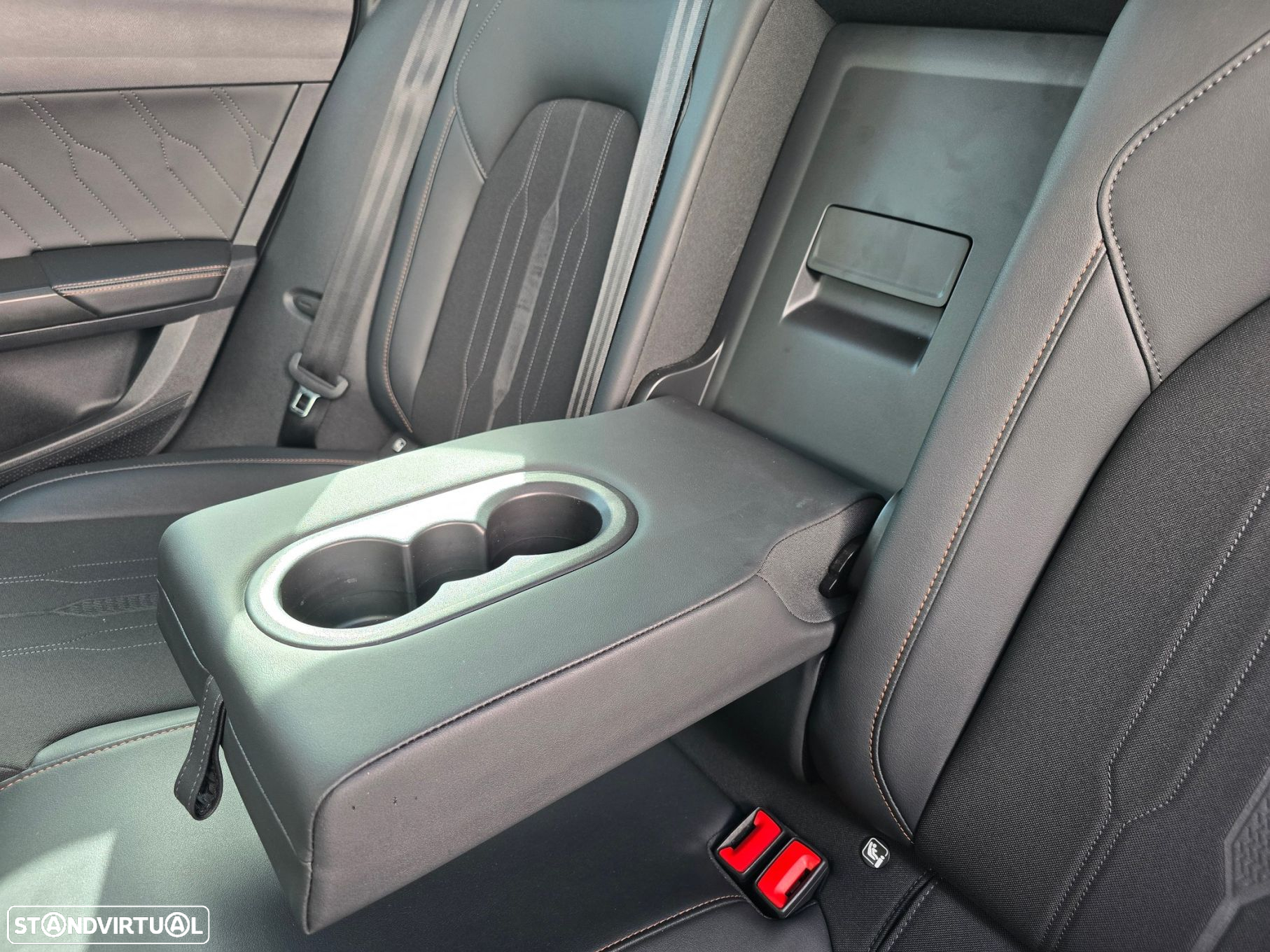 Cupra Formentor 1.5 TSI DSG - 36