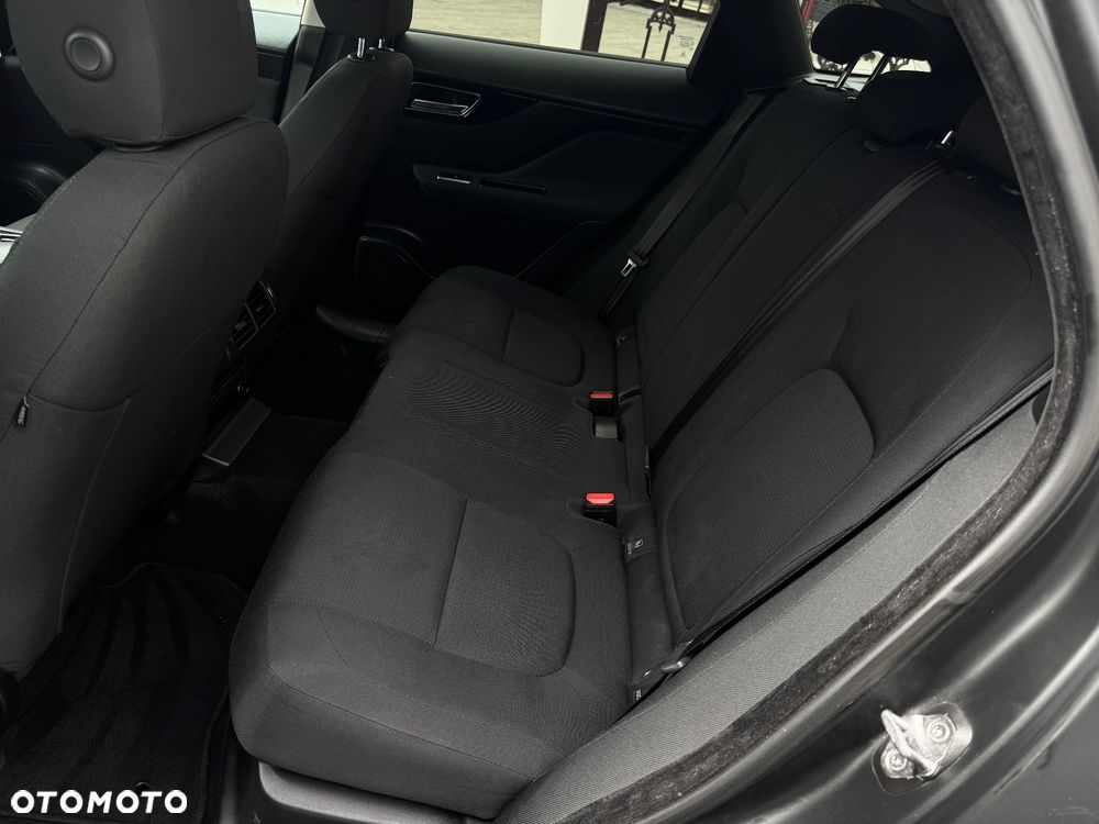 Jaguar F-Pace 20d AWD R-Sport - 25
