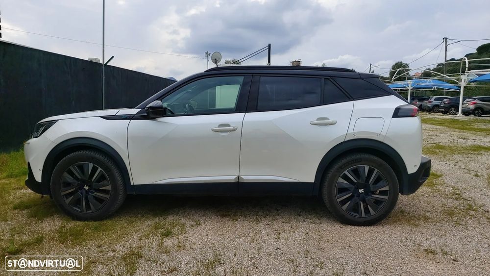 Peugeot e-2008 50 kWh GT Pack - 12