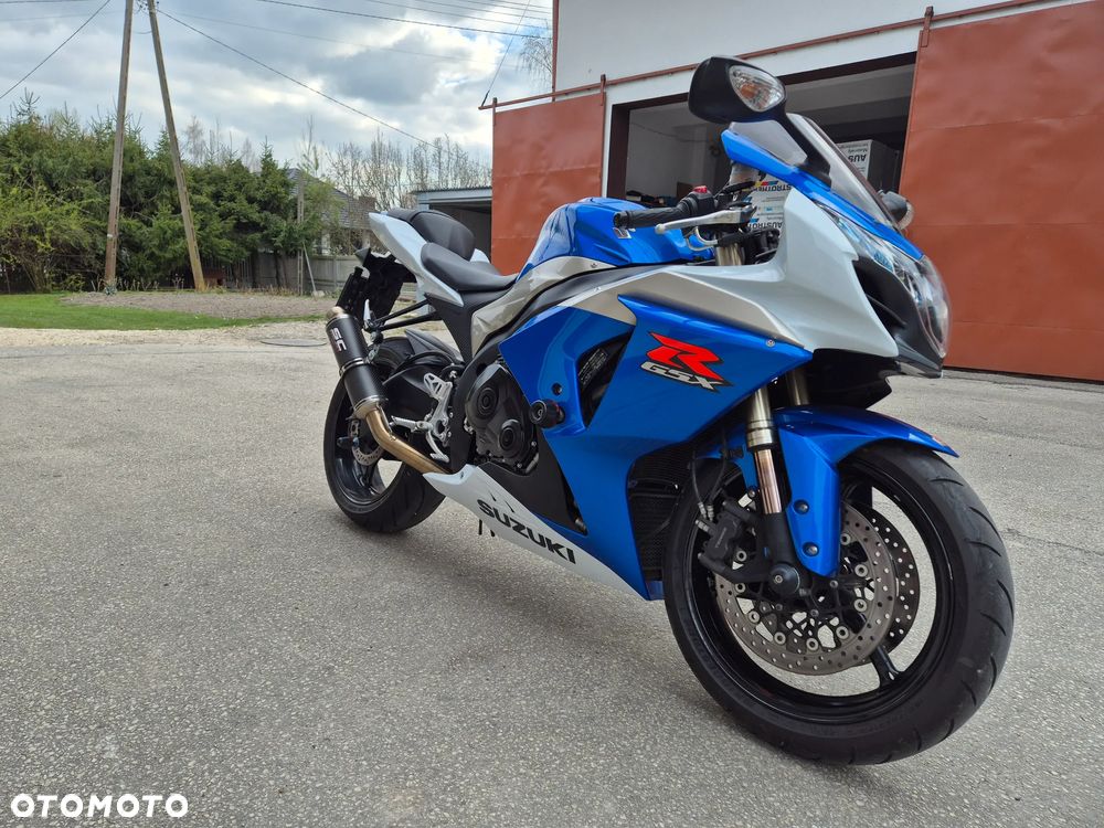 Suzuki GSX-R - 2