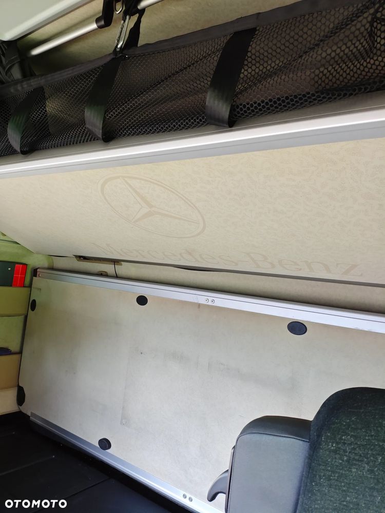 Mercedes-Benz Actros - 7