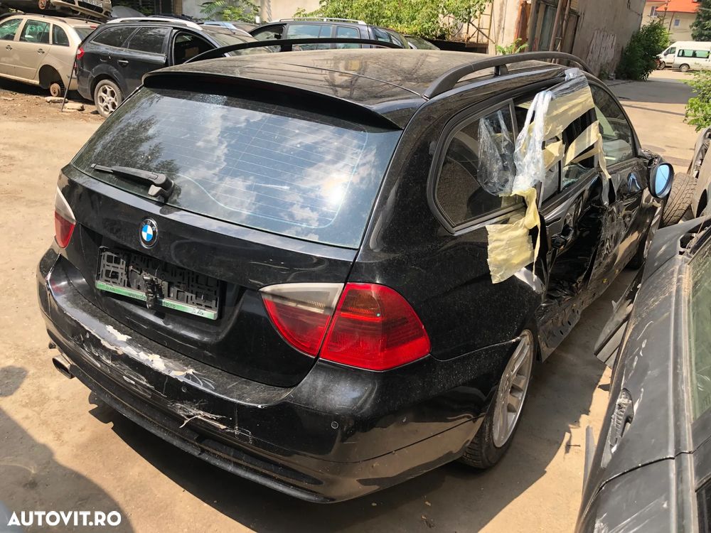 Dezmembrez Bmw Seria 3 E91 2006 negru 320d break - 4