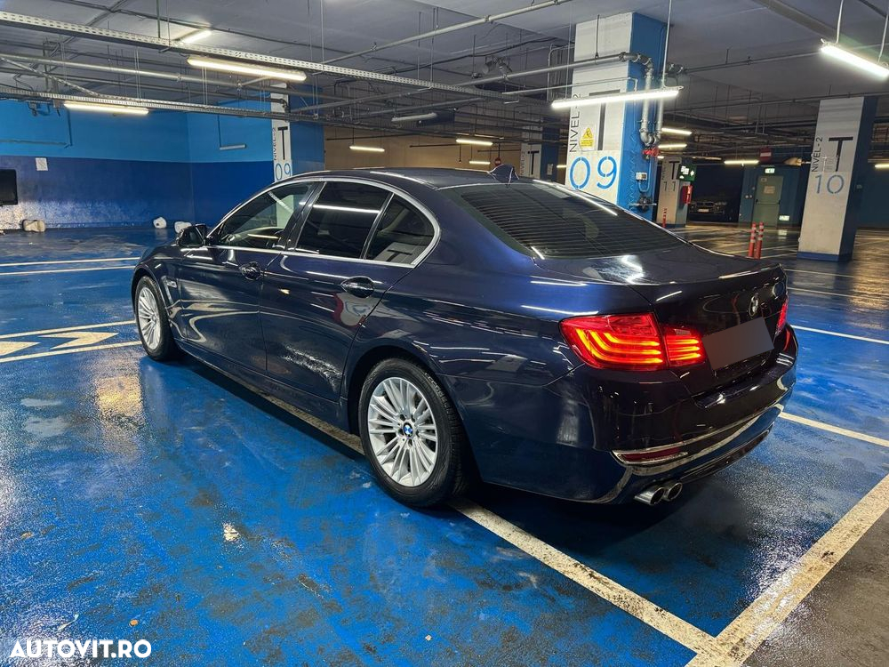 BMW Seria 5 518d Aut. Luxury Line - 7