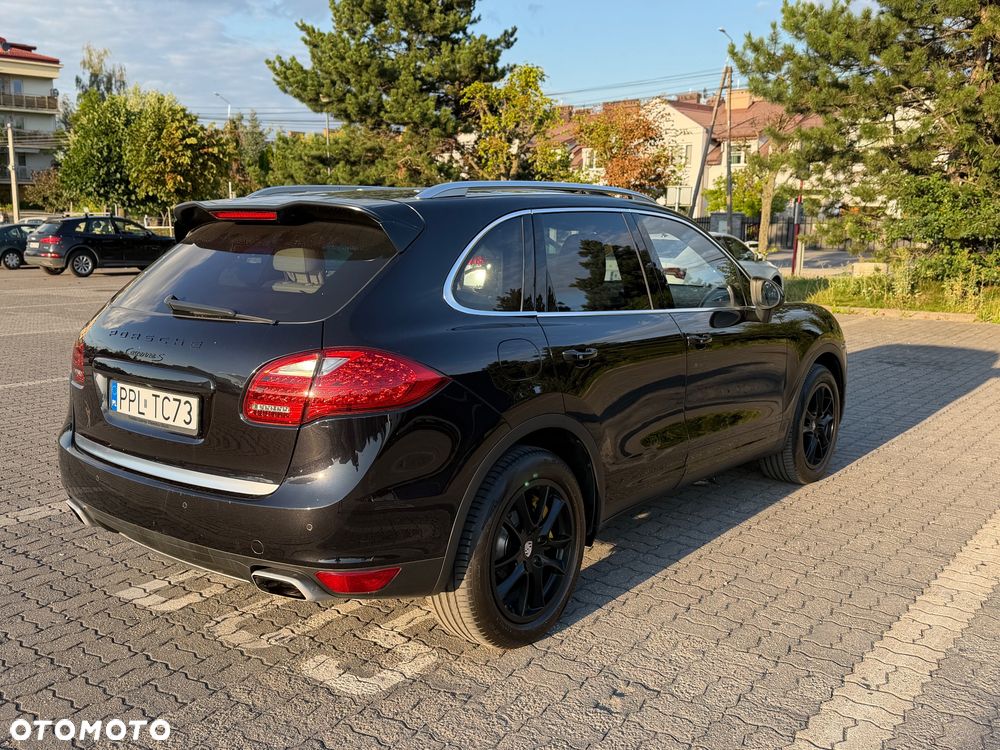 Porsche Cayenne S - 3
