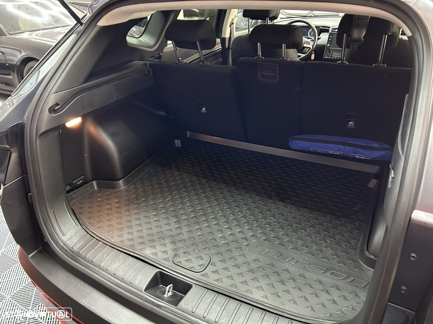 Hyundai Tucson 1.6 CRDi Premium - 15