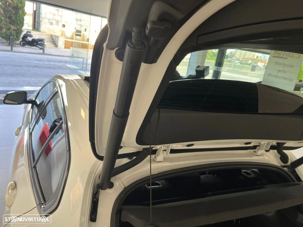 BMW 116 d Pack M Auto - 42