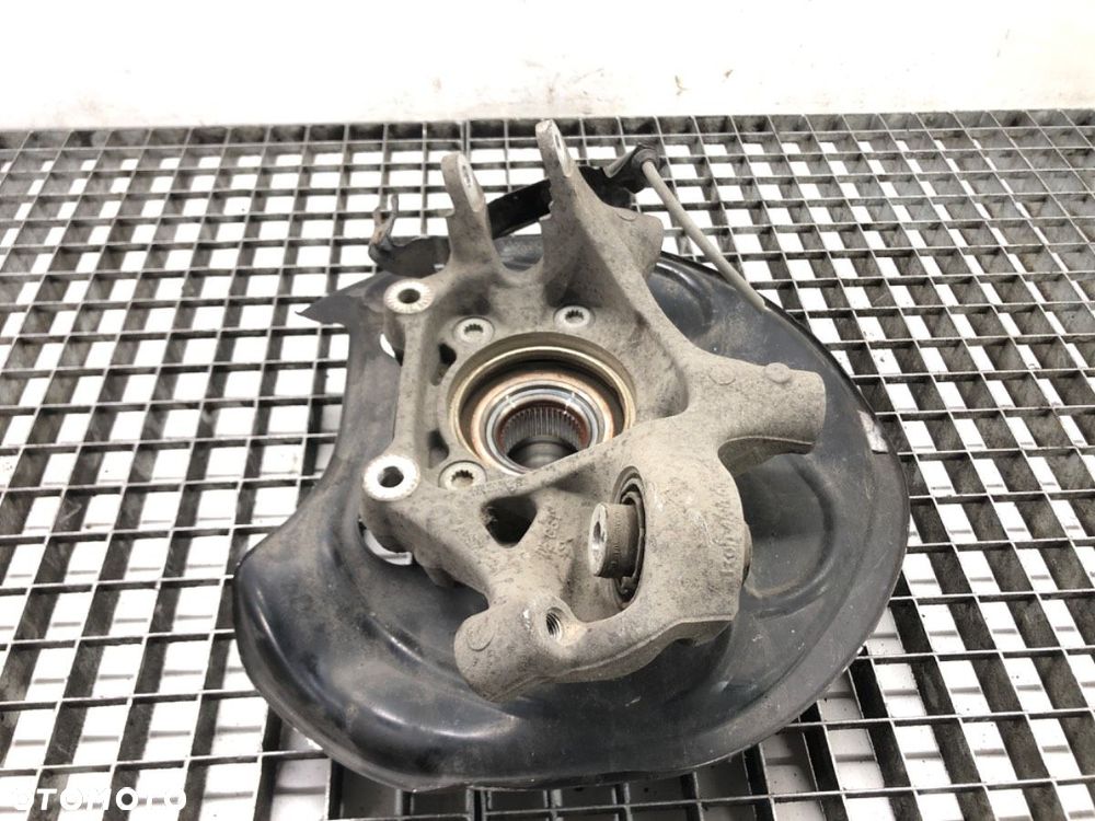 ZWROTNICA PIASTA PRAWY TYŁ  AUDI A8 D5 (4N2, 4N8) 2017 - 2022 60 TFSI Mild Hybrid quattro 338 kW - 3